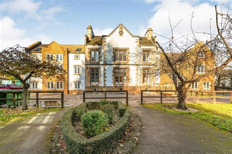 NEITHROP HOUSE, Banbury 